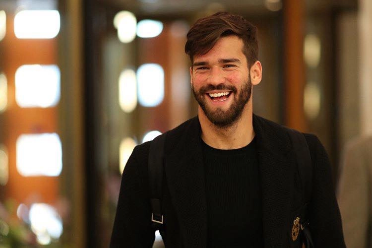 Alisson Becker height và chiều cao 1m91 đầy ấn tượng