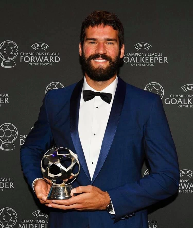 Alisson Becker người gác đền vĩ đại, huyền thoại của Liverpool