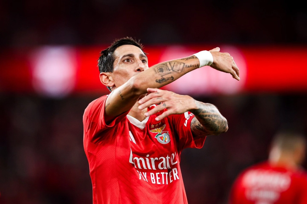 Angel Di Maria và những pha đi bóng lắt léo đã thành thương hiệu