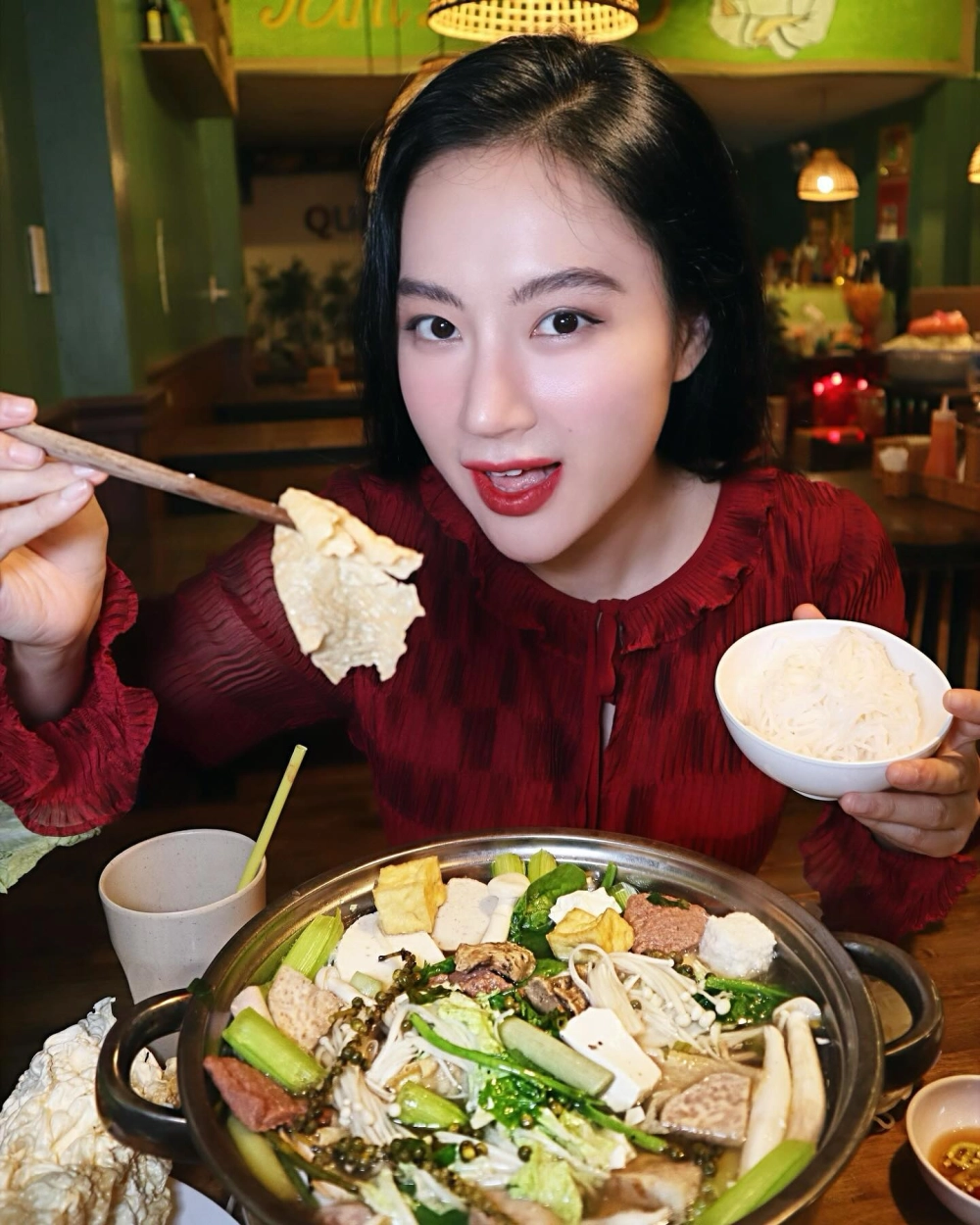 Angela Phương Trinh hồi nhỏ và vai diễn Người mẹ nhí huyền thoại