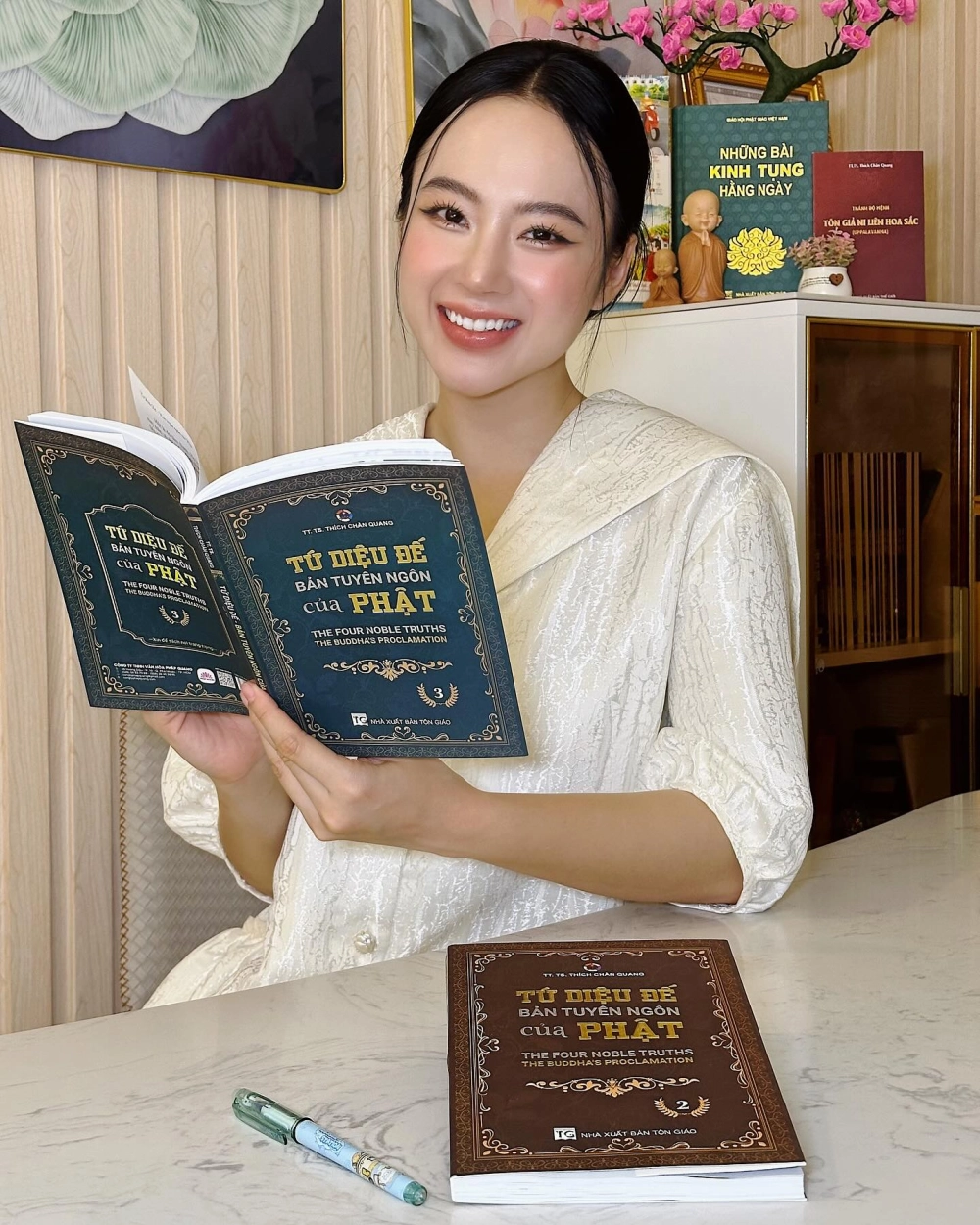 Angela Phương Trinh gym và quá trình xây dựng thân hình vạm vỡ đáng kinh ngạc