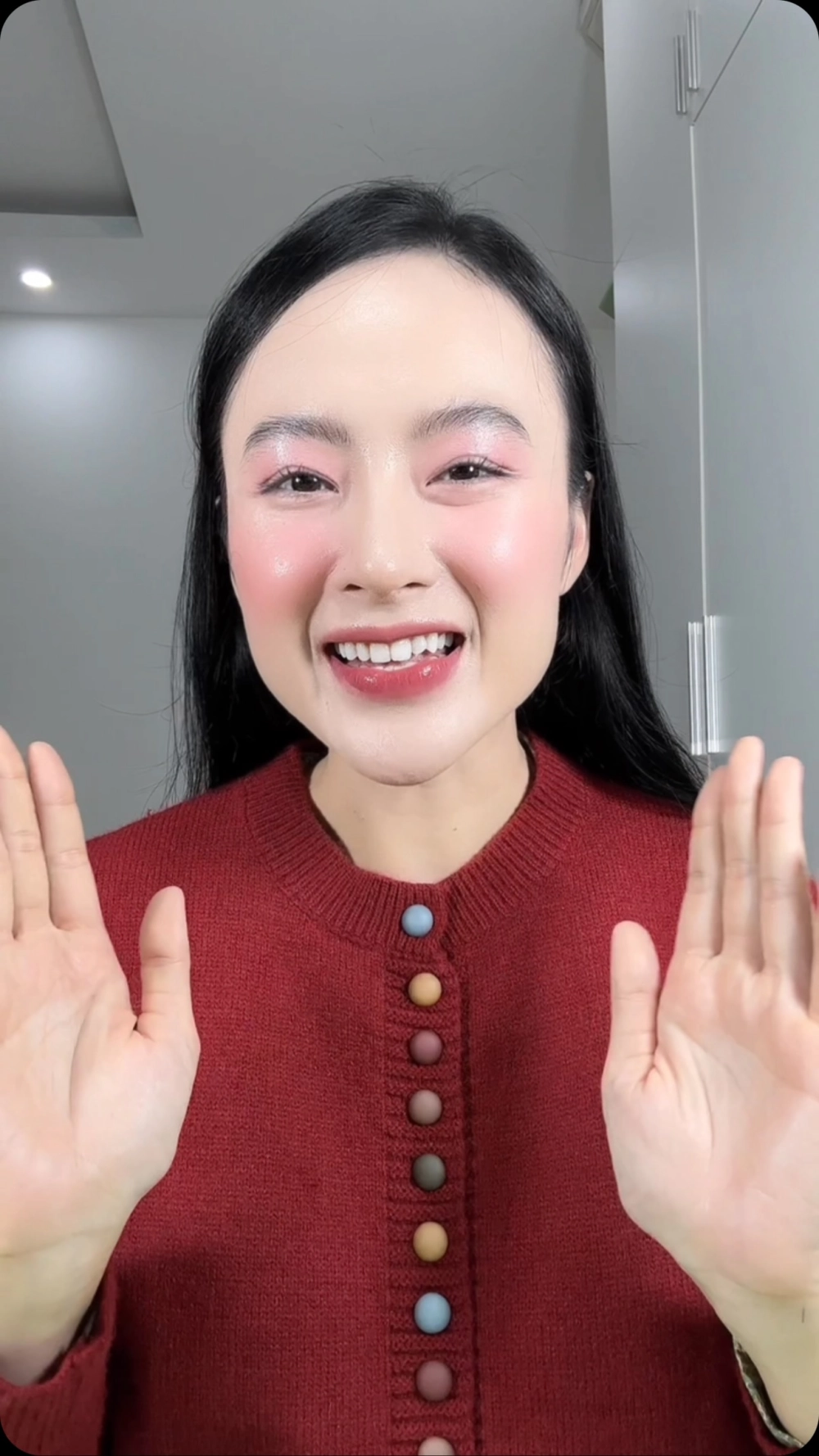 Angela Phương Trinh múa cột và những màn trình diễn nóng bỏng một thời