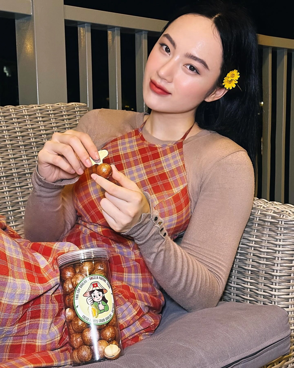 Angela Phương Trinh là ai nữ diễn viên với sự nghiệp nhiều thăng trầm