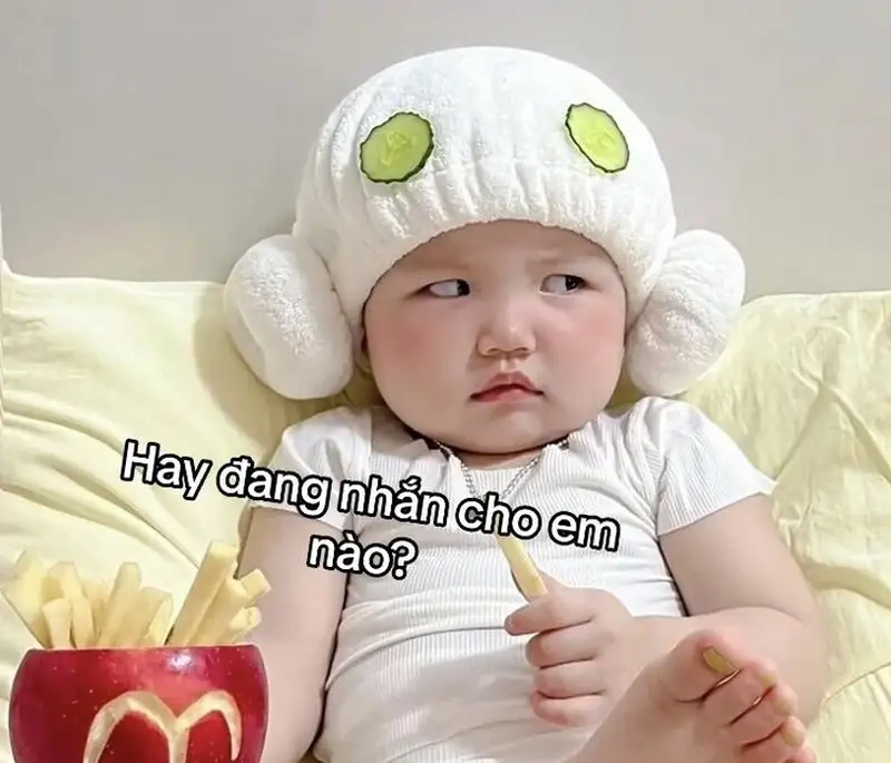 Bộ sưu tập hot trend ảnh em bé meme có chữ đáng yêu