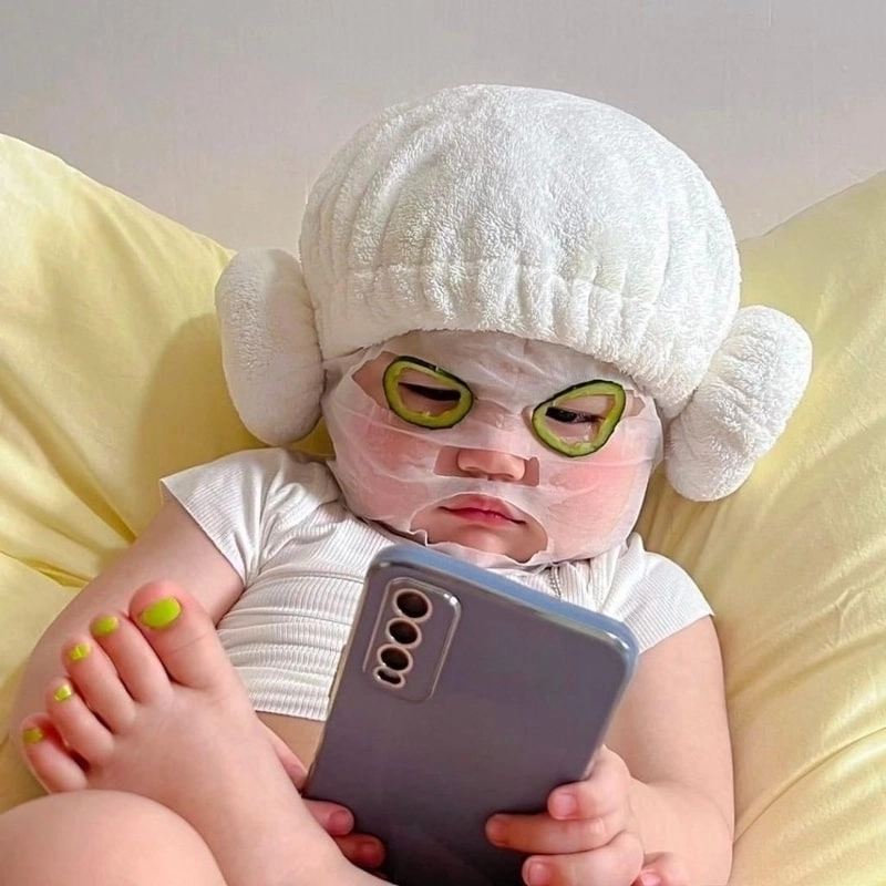 Lướt web mà gặp ảnh meme hài hước thì hết buồn ngay