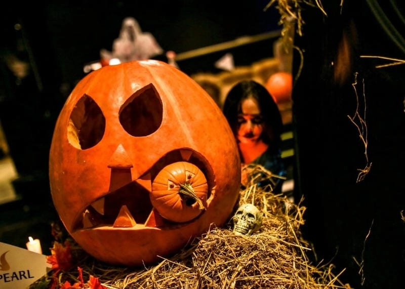 Thức dậy cùng bí ngô Halloween ấn tượng