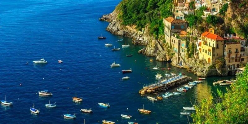 Cùng du ngoạn bờ biển Amalfi thiên đường