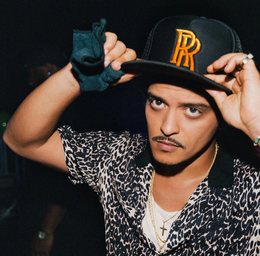 Bruno Mars Bruno Mars và những tìm kiếm về nam ca sĩ huyền thoại