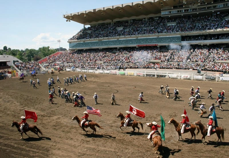Lạc lối trong Calgary Stampede nổi bật