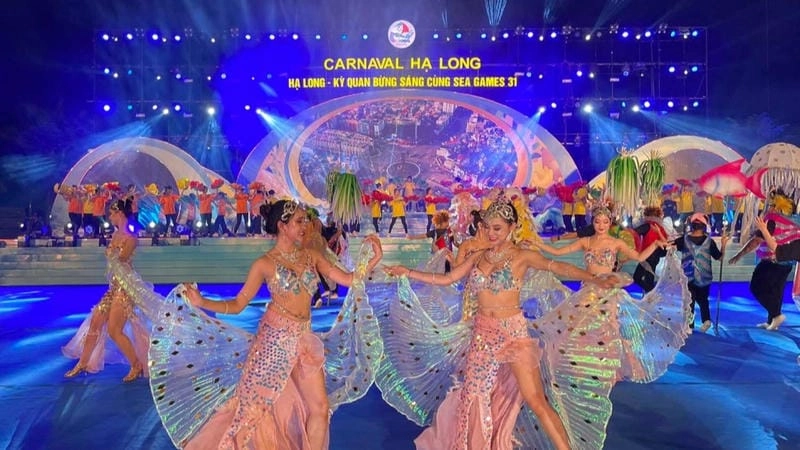 Lạc lối trong Carnaval Hạ Long đặc sắc
