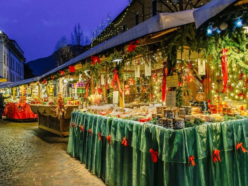 Cùng du ngoạn chợ Giáng Sinh Châu Âu huyền ảo