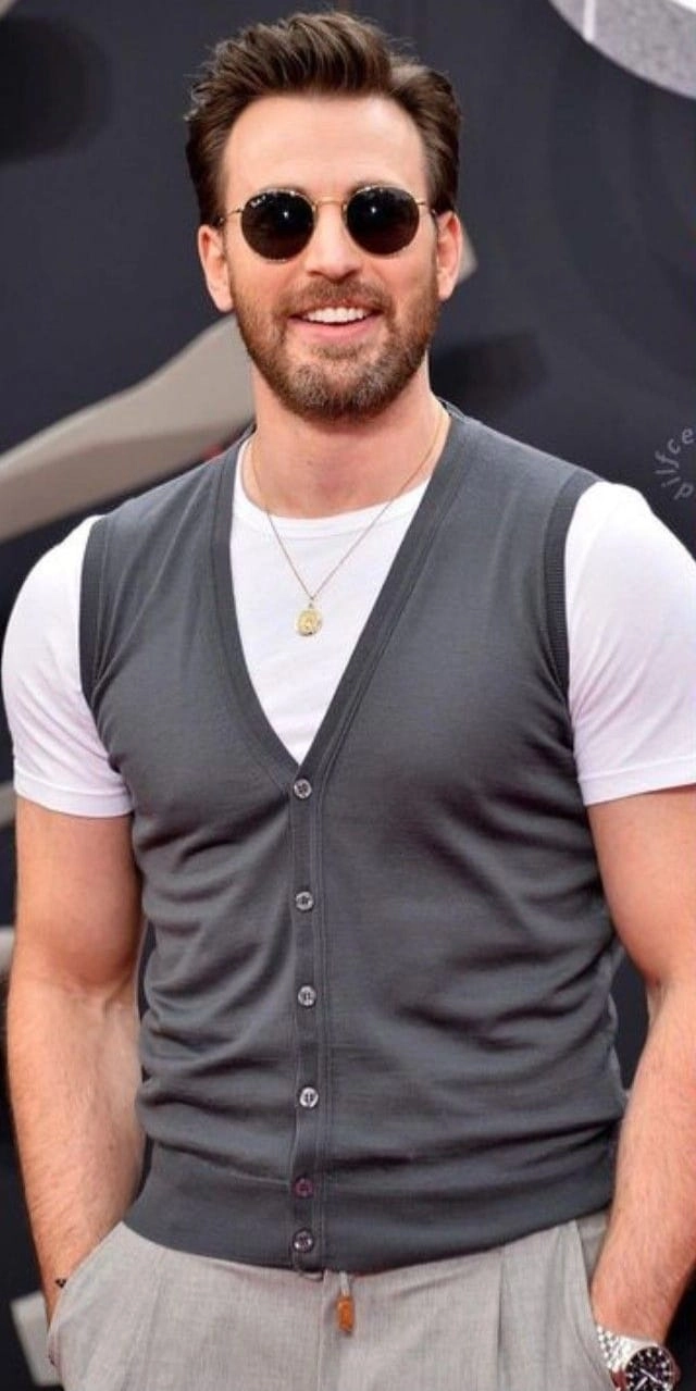 British Chris Evans và nam MC, DJ nổi tiếng của Anh Quốc