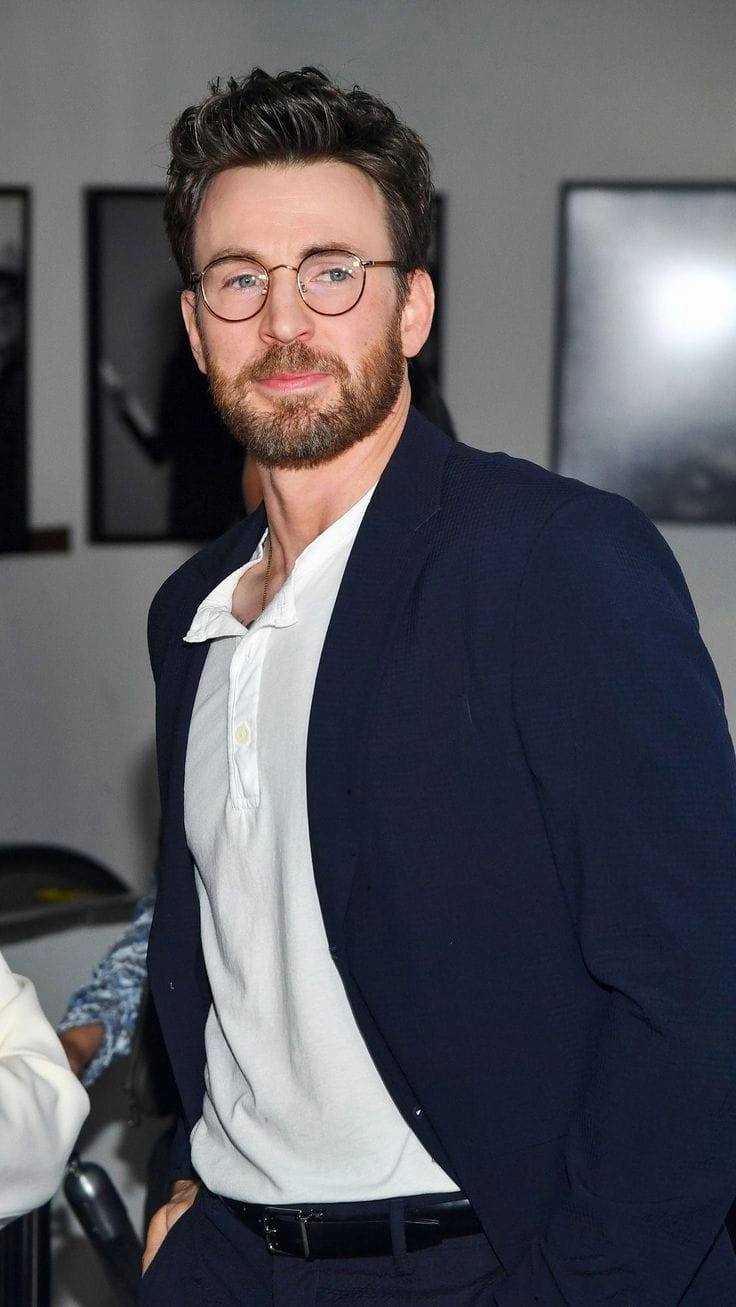 Before we go Chris Evans và bộ phim đầu tay do anh làm đạo diễn