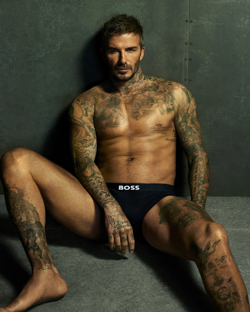 England David Beckham và chiếc áo số 7 huyền thoại của đội tuyển Anh