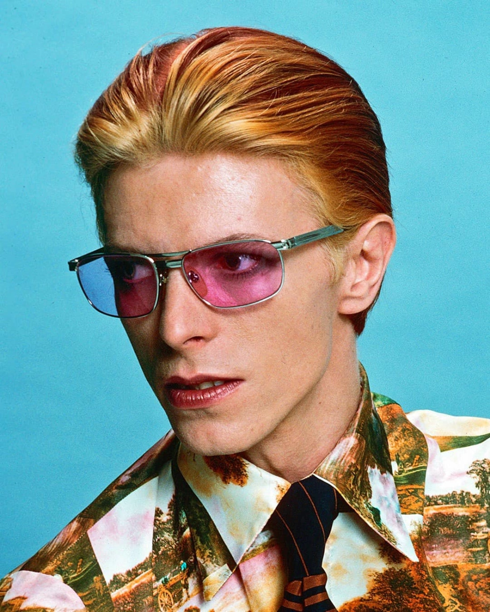 Let's dance David Bowie và giai điệu sôi động, bất hủ