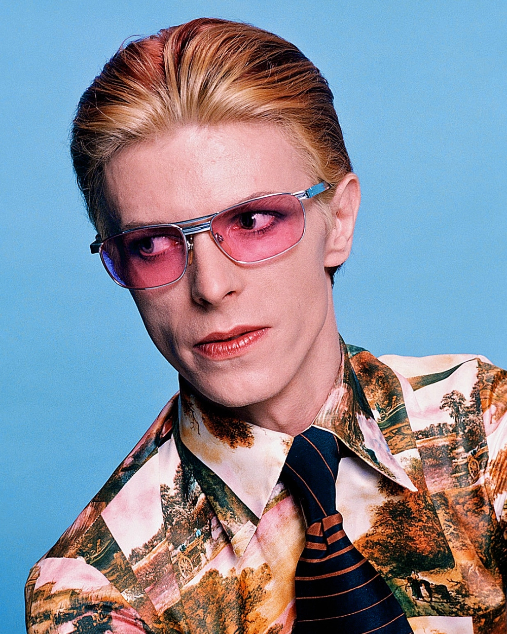 David Bowie in Labyrinth và vai diễn Vua Yêu Tinh Jareth huyền thoại
