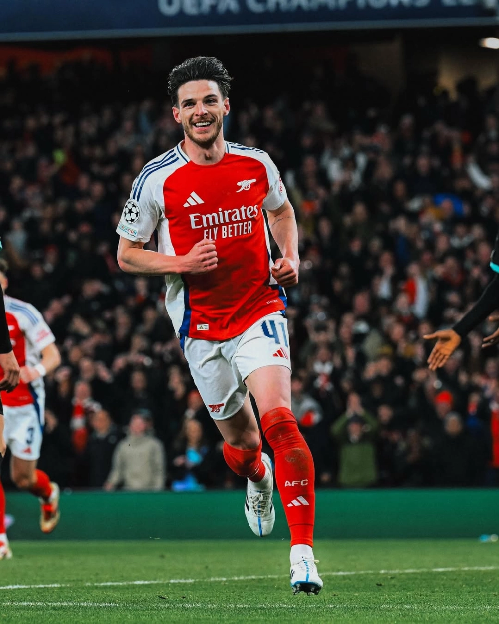 Novia Declan Rice (bạn gái) và những hình ảnh bên Lauren Fryer