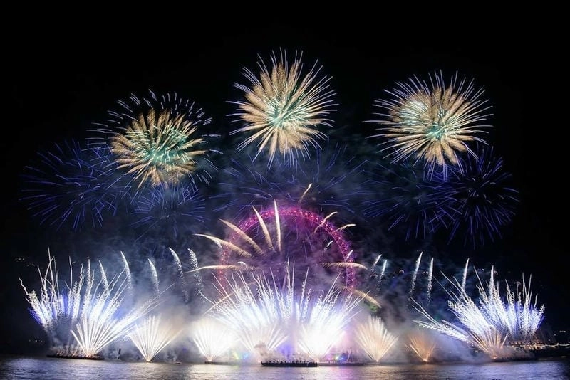 Lạc lối trong đón giao thừa nổi bật