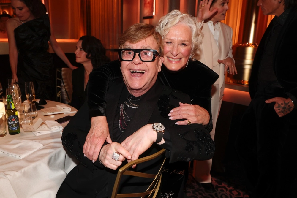 Elton John Dua Lipa và màn kết hợp lịch sử, phá vỡ mọi khoảng cách