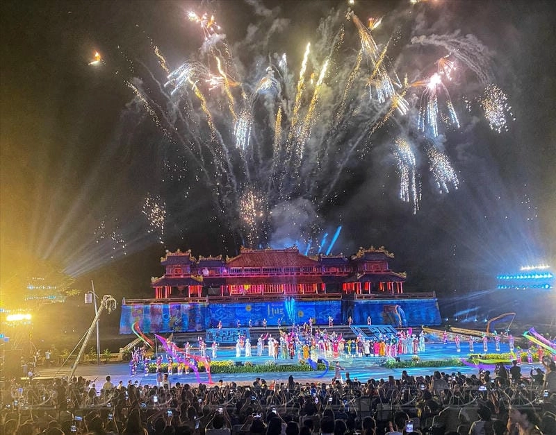 Cùng du ngoạn Festival Huế độc đáo