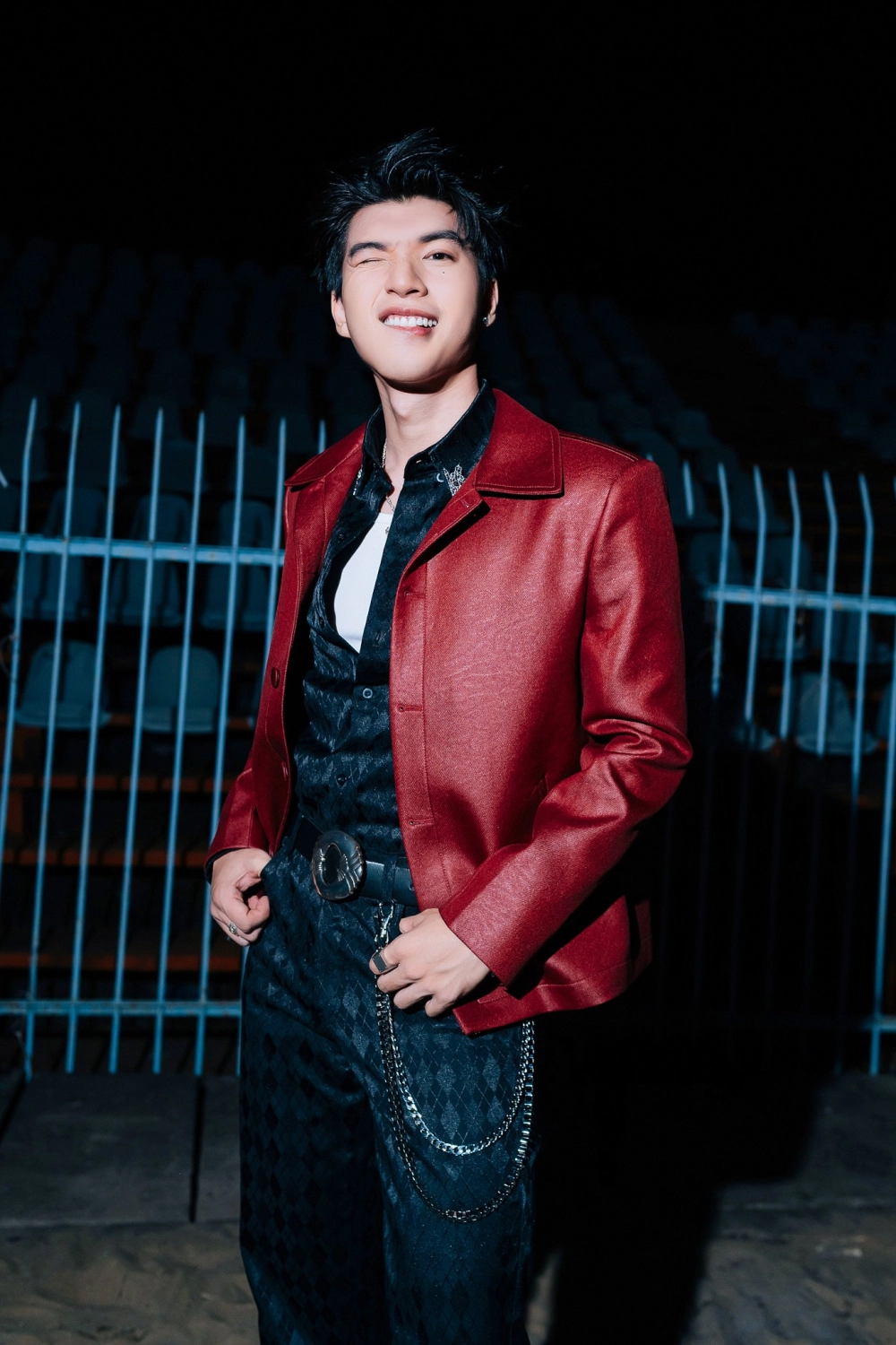 HIEUTHUHAI nam rapper điển trai và ngôi sao hàng đầu của Vpop Gen Z