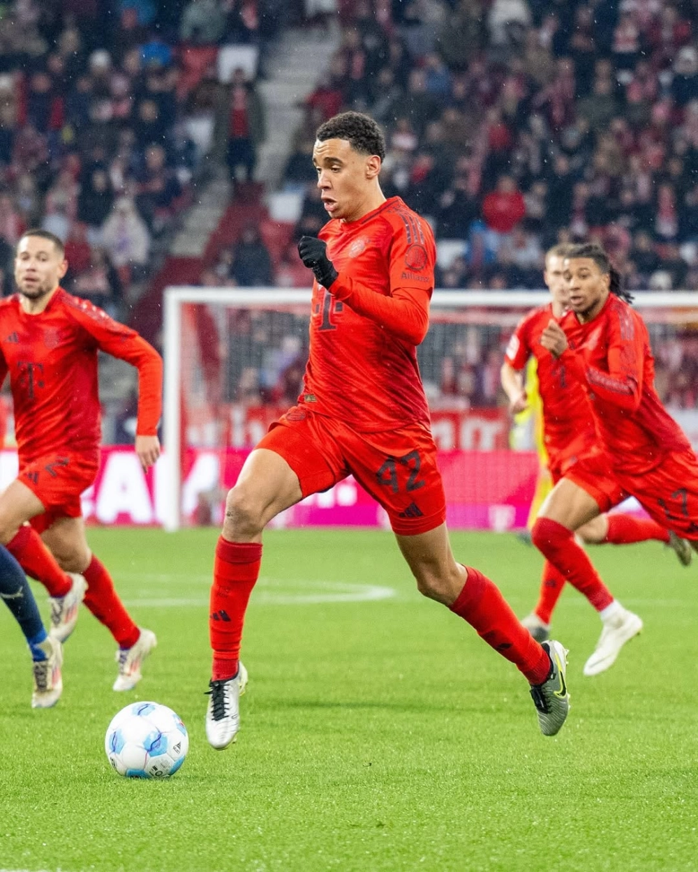 Jamal Musiala injury và cập nhật tình hình chấn thương mới nhất