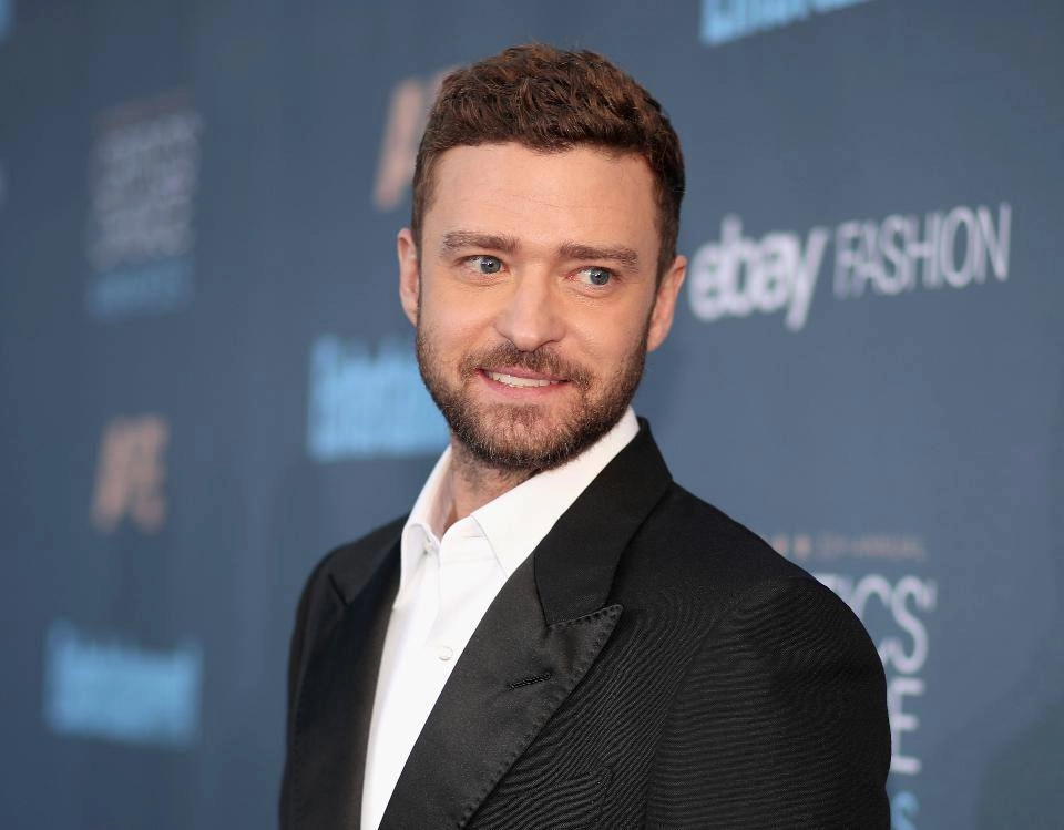The mirror Justin Timberlake và giai điệu bất hủ của nam ca sĩ