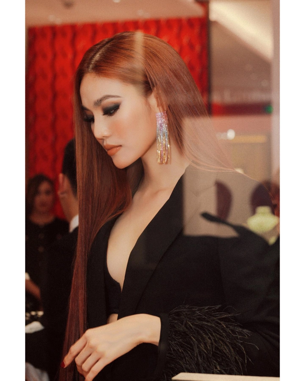 Lan Khuê Hoa khôi Áo dài và chiến thắng thuyết phục năm 2014