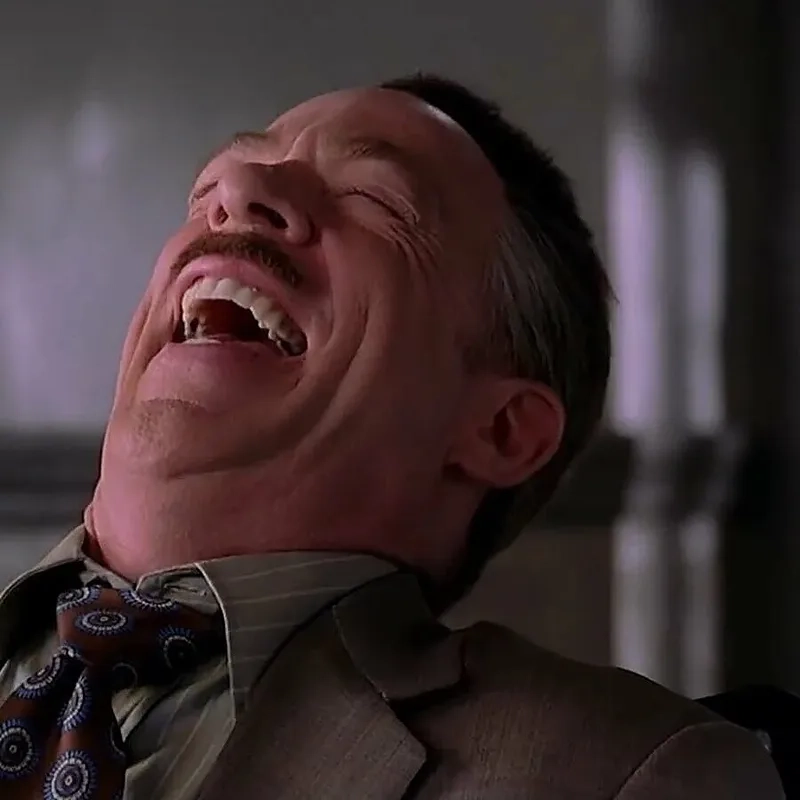Laughing meme là gì?