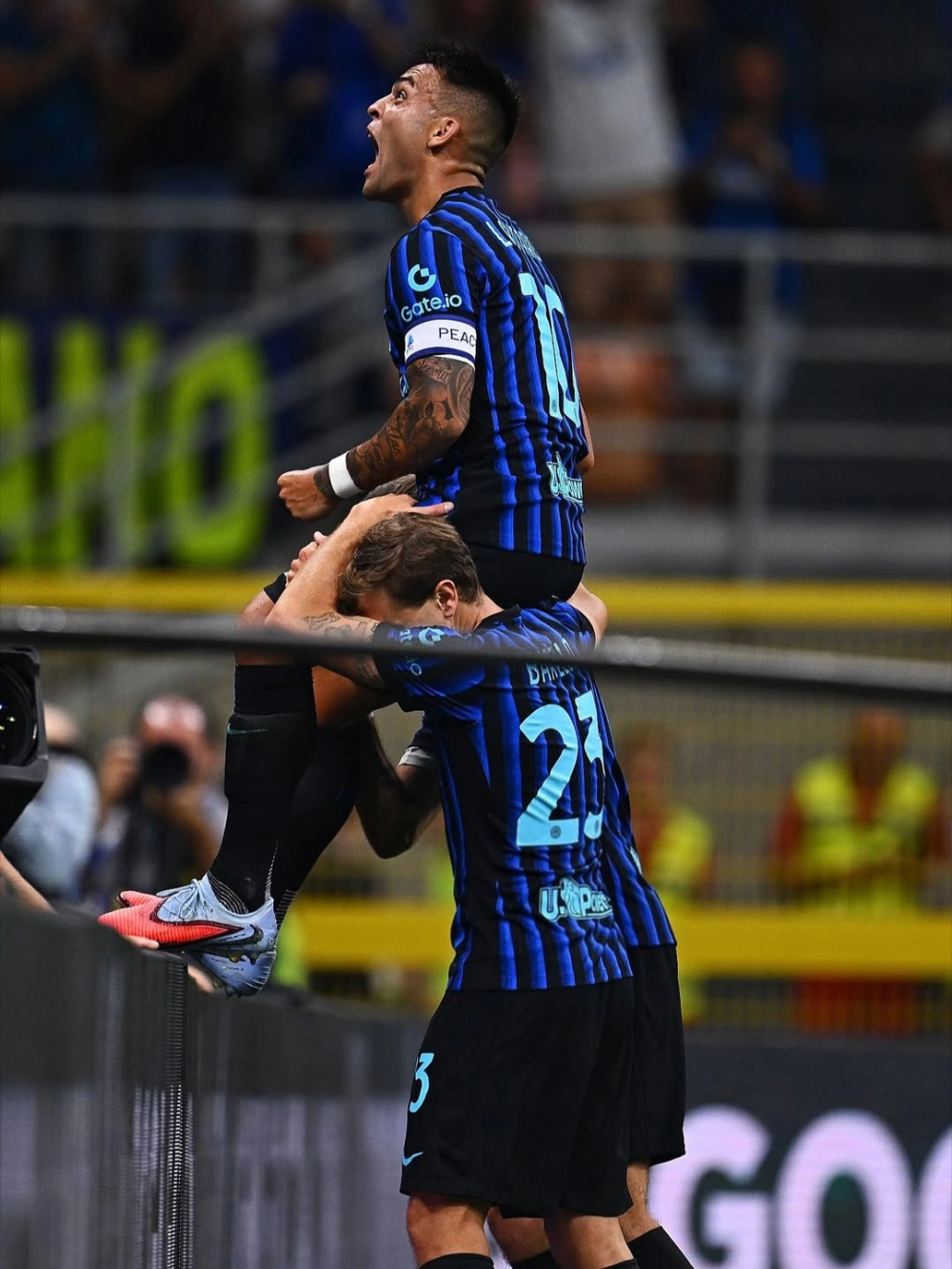 Donde juega Lautaro Martínez anh là đội trưởng của Inter Milan