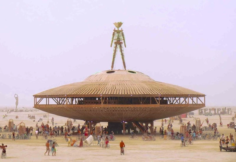 Cùng du ngoạn lễ hội Burning Man hoành tráng