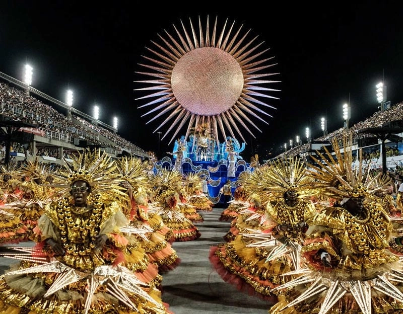 Khám phá các hoạt động chính của lễ hội Carnival Rio de Janeiro