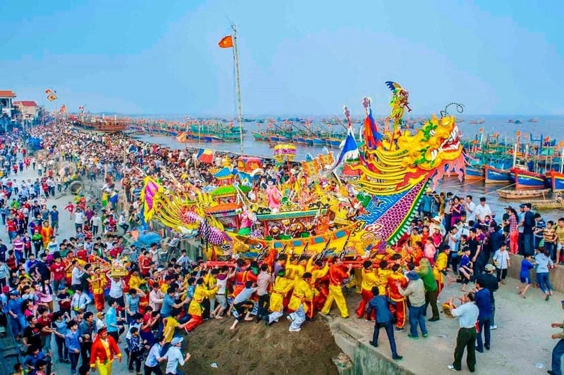 Tìm hiểu ý nghĩa của lễ hội Cầu Ngư