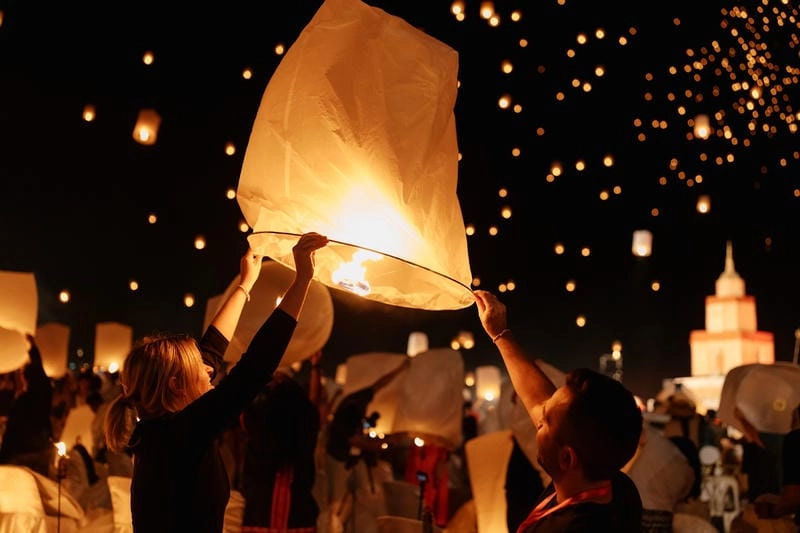 Tìm về Lễ hội đèn trời Yi Peng độc đáo