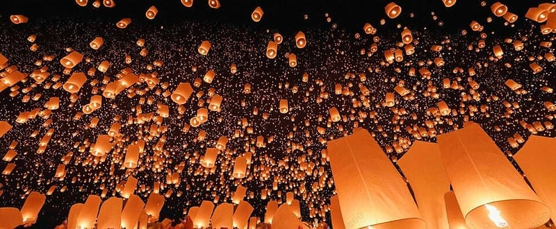 Lạc lối trong Lễ hội đèn trời Yi Peng huyền ảo