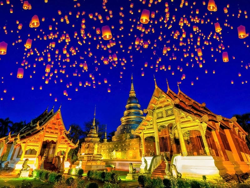 Sưu tầm những bức Lễ hội đèn trời Yi Peng thơ mộng