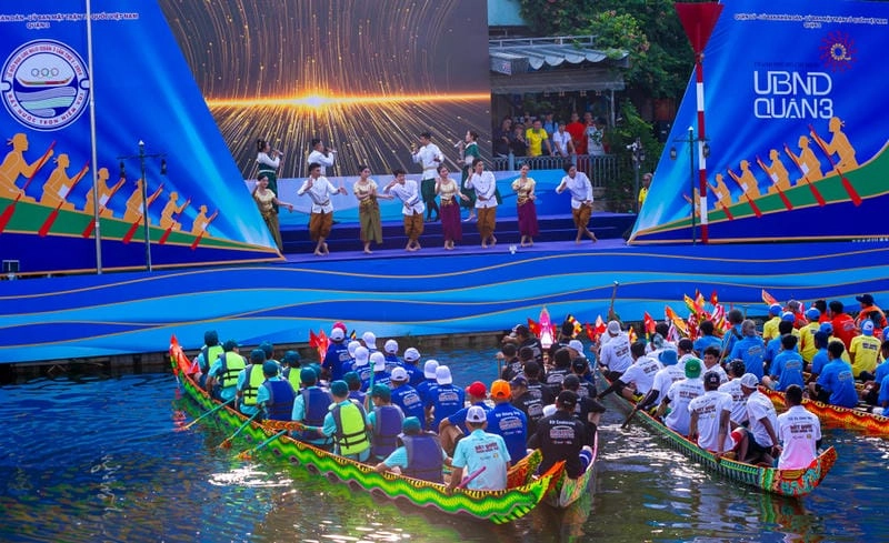 Tải ngay Lễ hội đua ghe Ngo đặc trưng