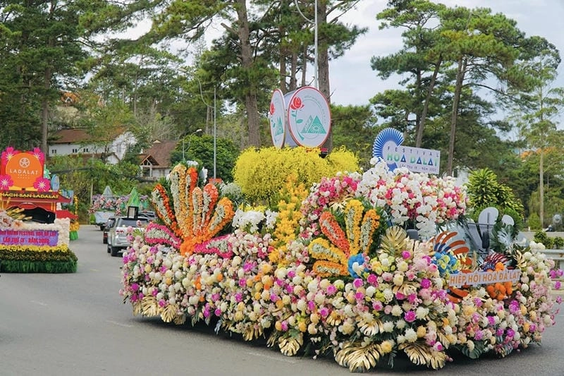 Ngắm nhìn vẻ đẹp lễ hội hoa Đà Lạt hấp dẫn