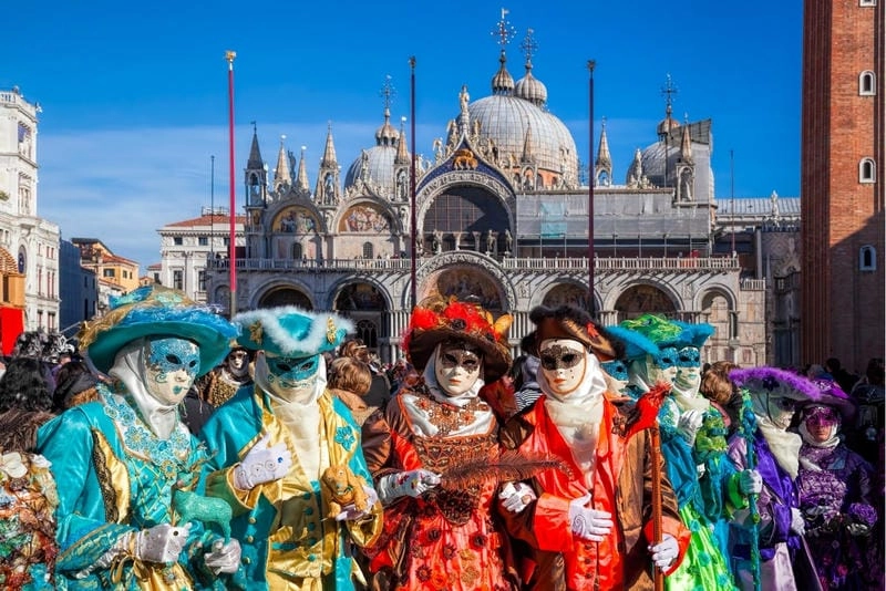 Tìm hiểu nguồn gốc và ý nghĩa lễ hội hóa trang Venice