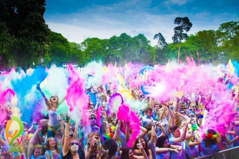 Tìm về lễ hội Holi huyền ảo