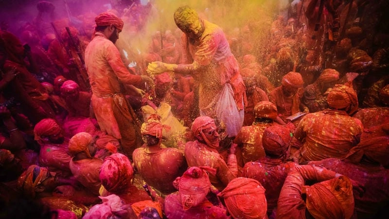 Thức dậy cùng lễ hội Holi đặc sắc