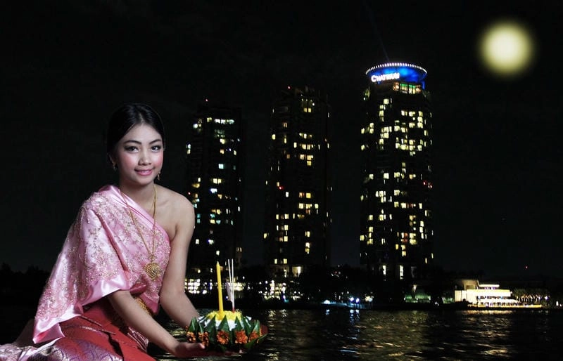 Gợi ý những bức ảnh Lễ hội Loy Krathong ấn tượng