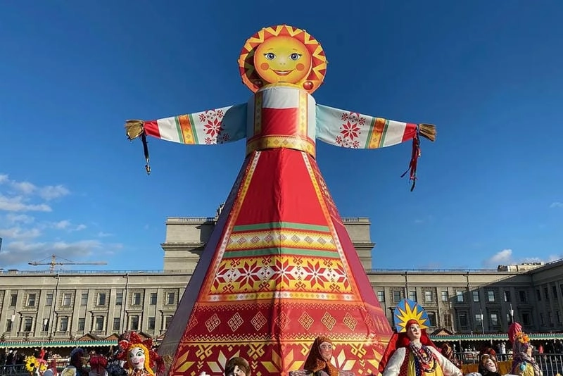 Thức dậy cùng lễ hội Maslenitsa đặc sắc