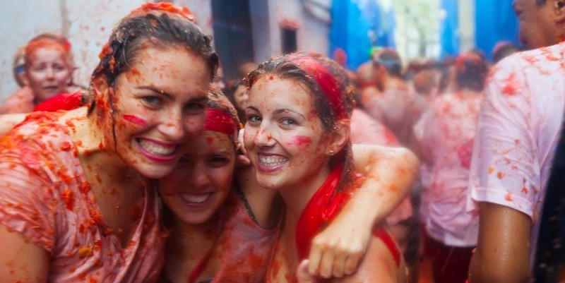 Tải ngay lễ hội ném cà chua La Tomatina vui tươi