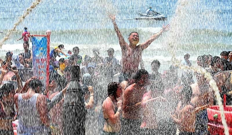 Sưu tầm những bức lễ hội tắm bùn Boryeong vui nhộn