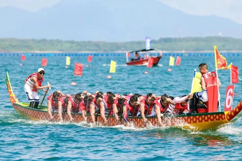 Tìm hiểu nguồn gốc và ý nghĩa lễ hội thuyền rồng