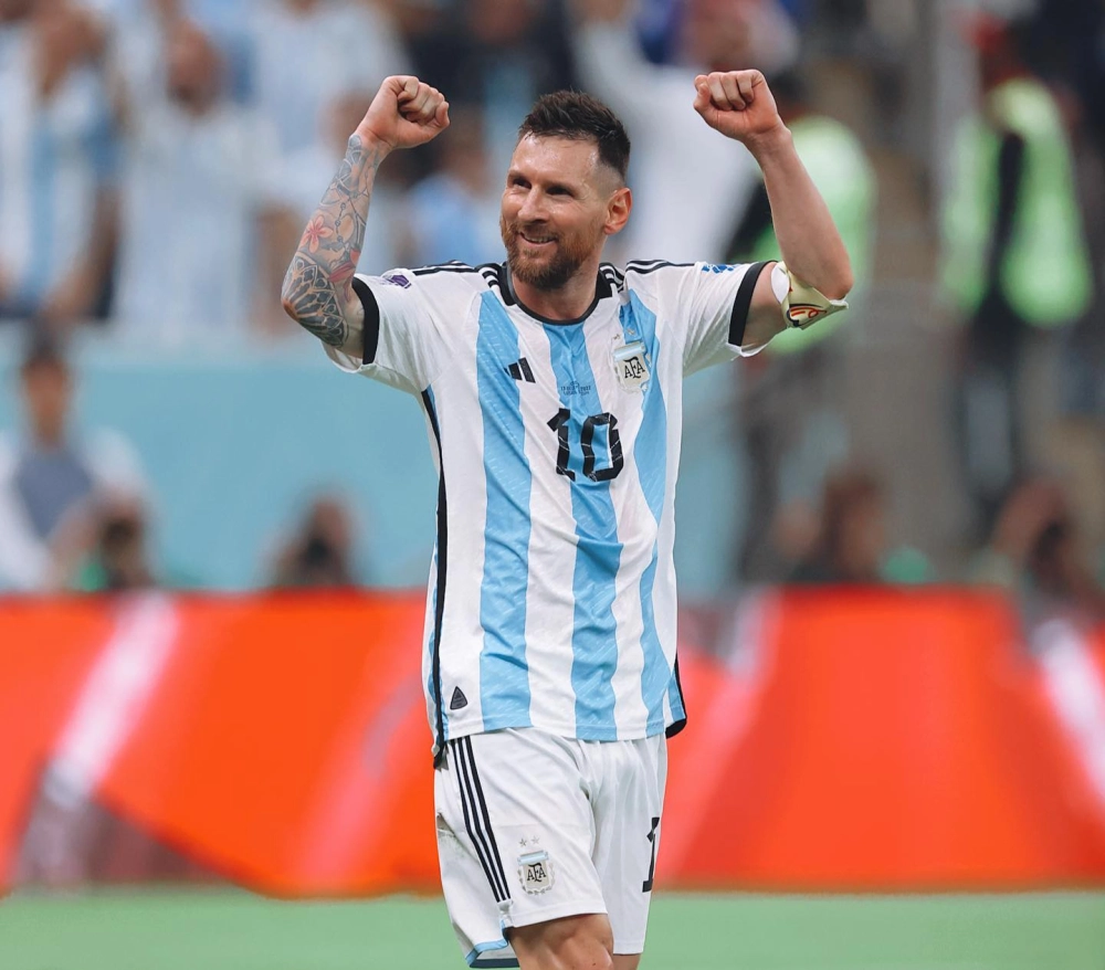 Lionel messi huyền thoại bóng đá vĩ đại nhất mọi thời đại