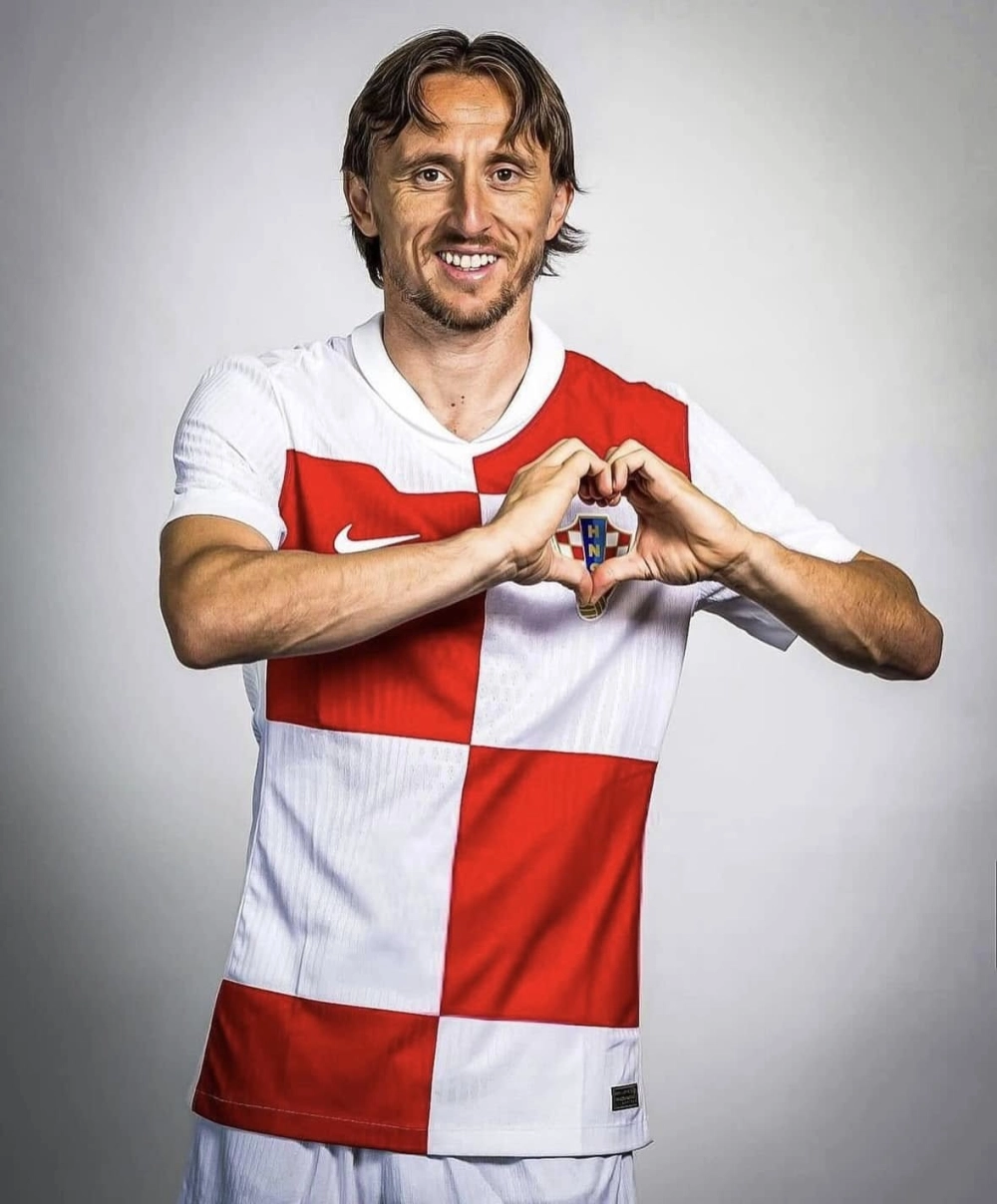 Luka Modrić stats và những thống kê của một tiền vệ huyền thoại
