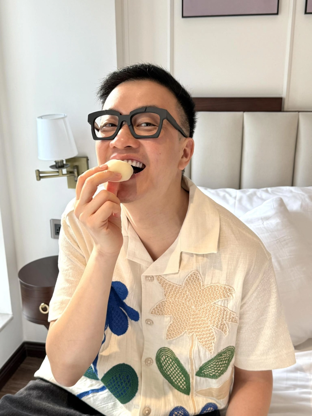 Lương Mạnh Hải giờ ra sao anh lui về vai trò đạo diễn, nhà sản xuất