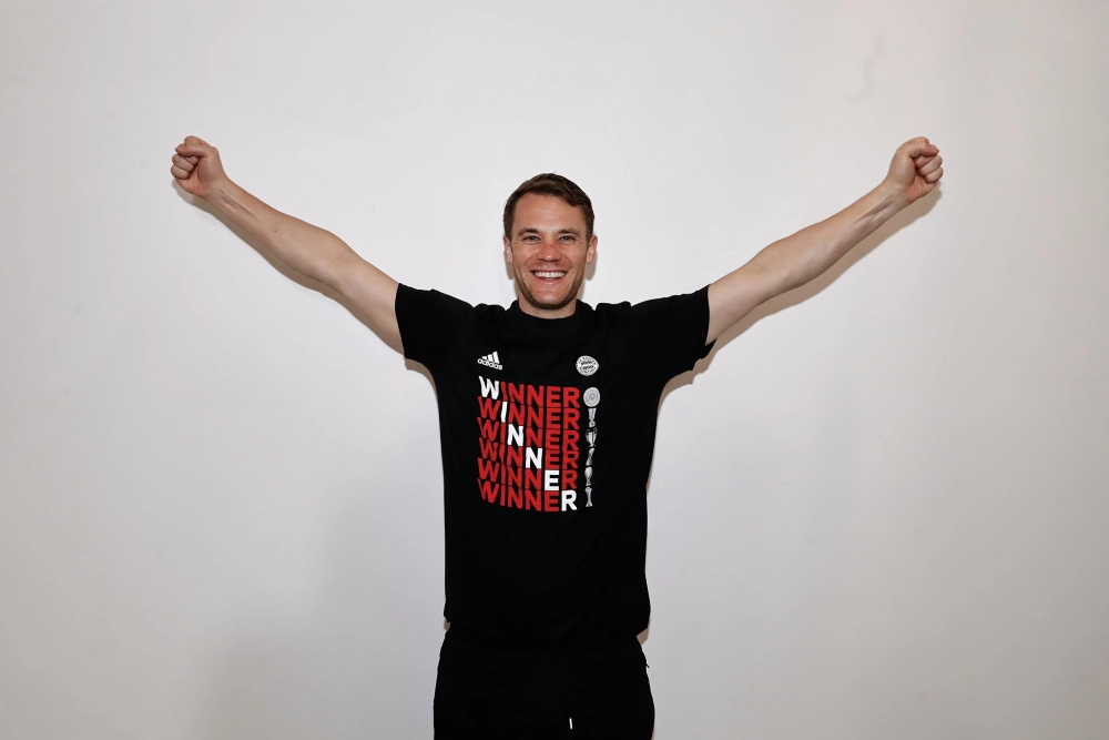 Manuel Neuer age thủ môn huyền thoại sinh năm 1986